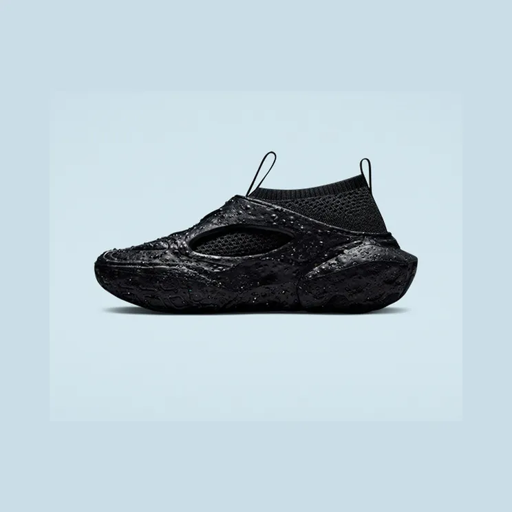 converse-sneaker A01240C