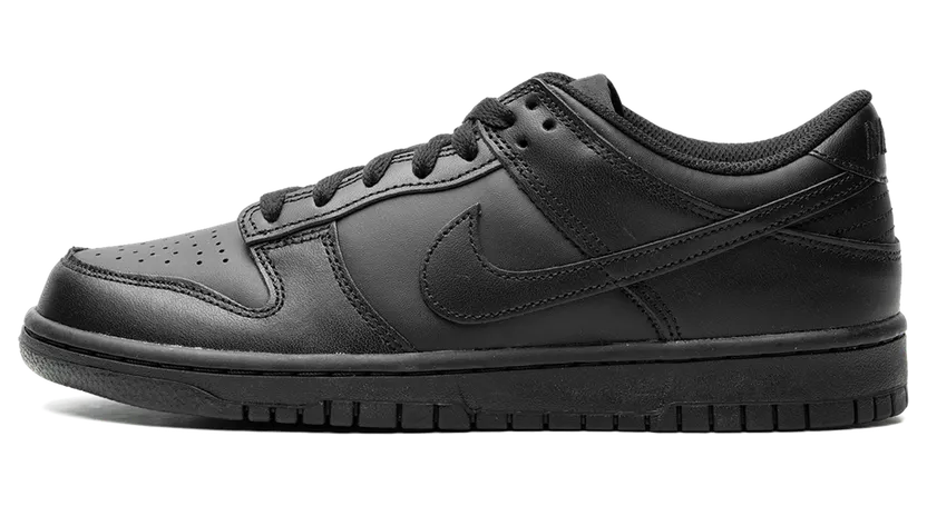 Nike Dunk Low GS “Triple Black” (FB9109-009)