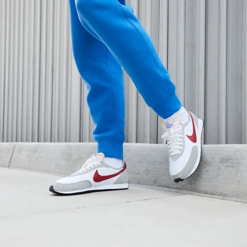 nike-waffle-trainer DJ6054-101