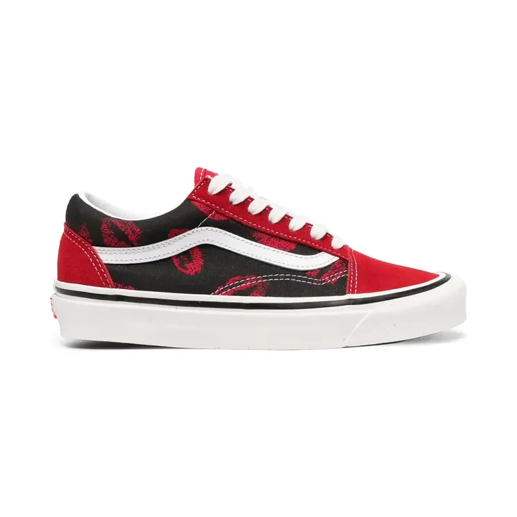 Vans Old Skool Tapered “Red” (VN0A54F34SP1)