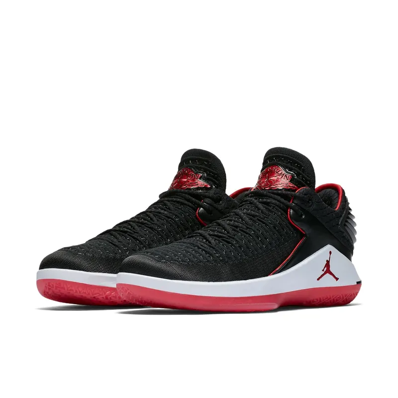 Jordan XXXII Low MJ Day Black/University Red-White (AA1256-001)