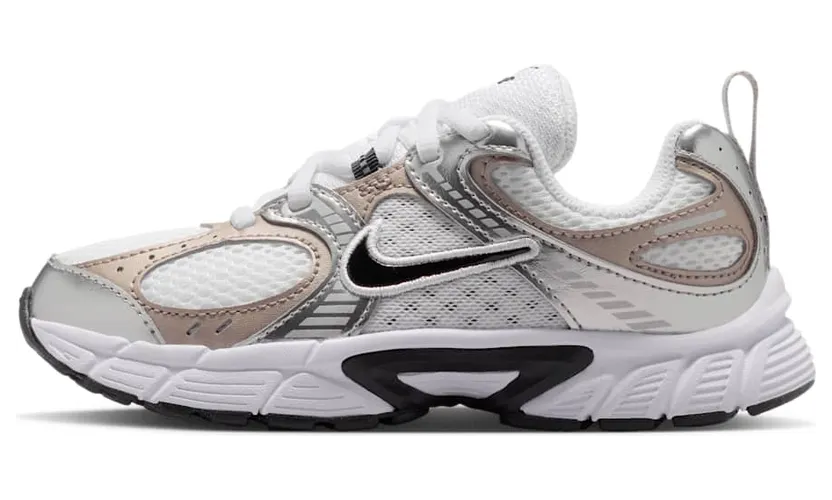 Nike V5 RNR Wit/Vast Grey/College Grey/Zwart (IR2305-100)