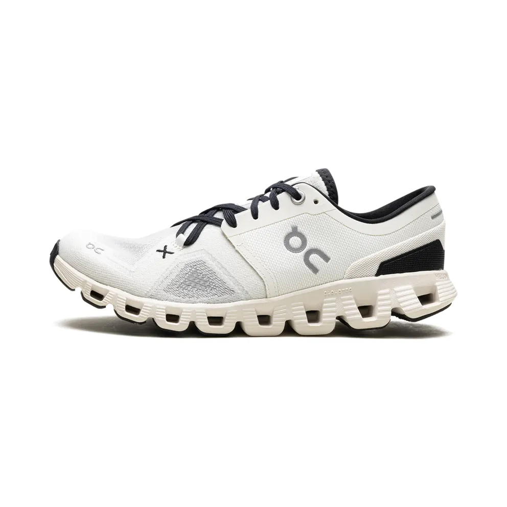 On Running CLOUD X 3 “IVORY” (60.98697)