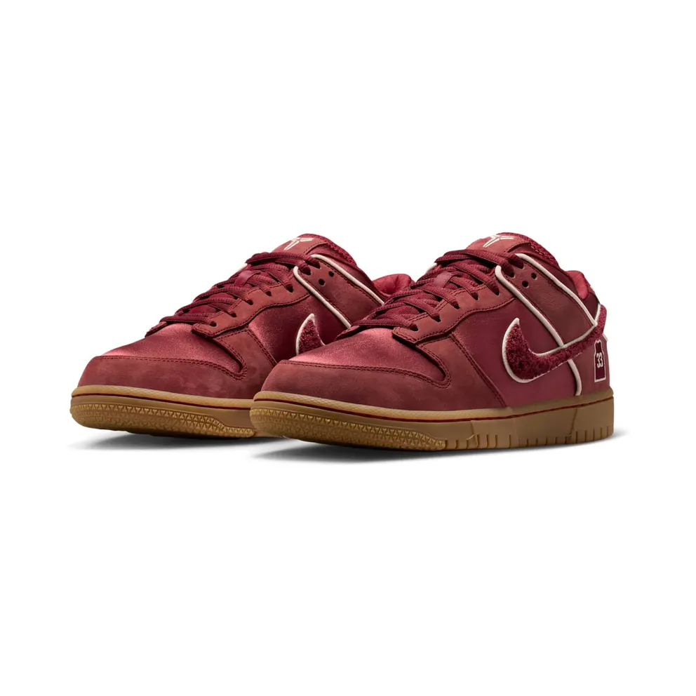 Nike Dunk Low Protro “Kobe Bryant Lower Merion Away” (IM0581-600)