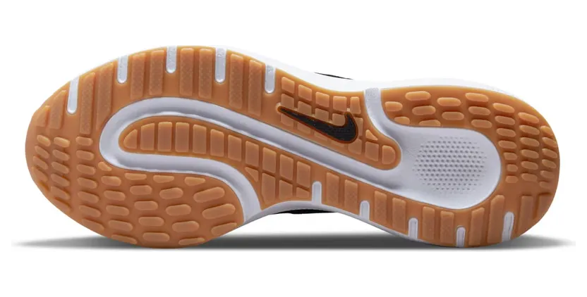 nike-free DC4269-001