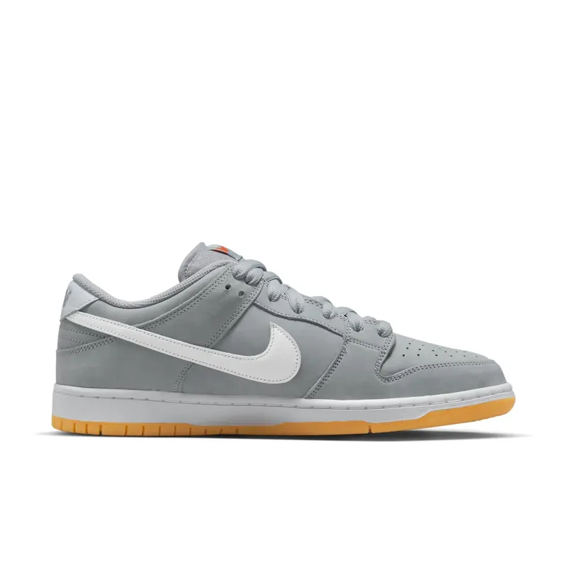 Nike SB Dunk Low Pro ISO “Grey / Gum” (DV5464-001)