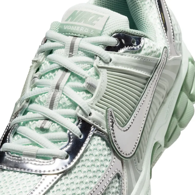 nike-air-zoom IV4311-300