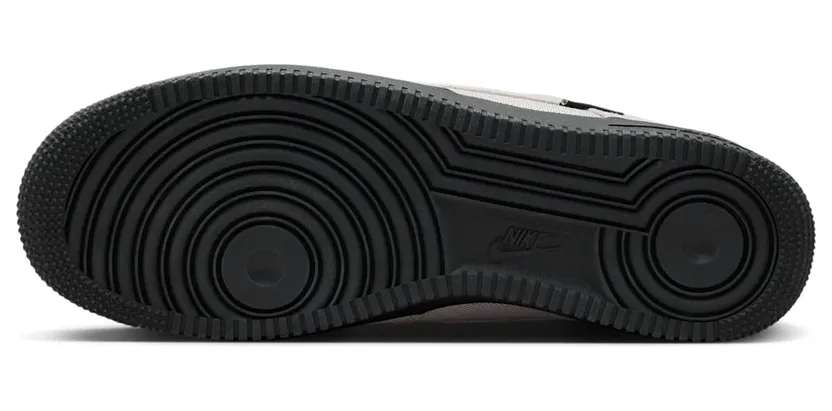 nike-air-force HQ3822-001