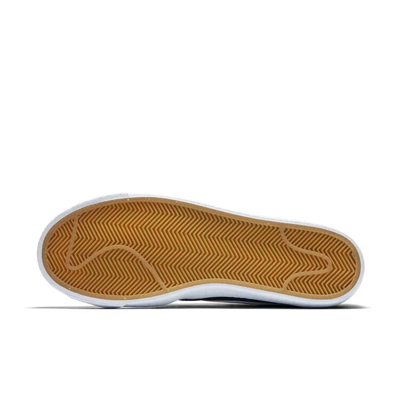 Nike SB Zoom Blazer Low XT Black White Black/White-Gum Light Brown (864348-019)