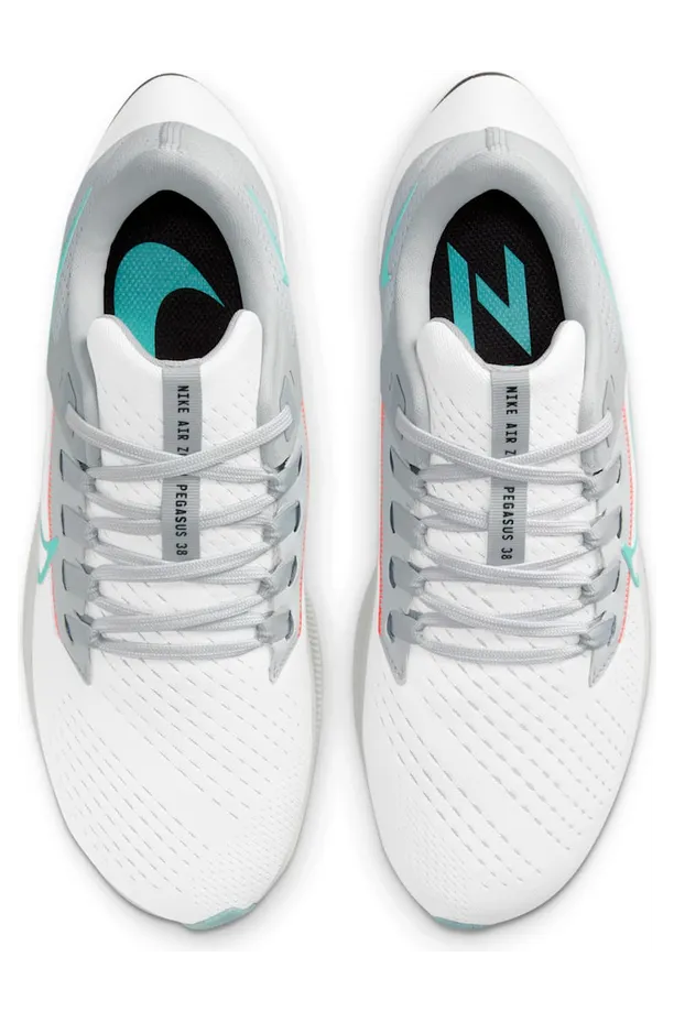 nike-air-zoom CW7358-105