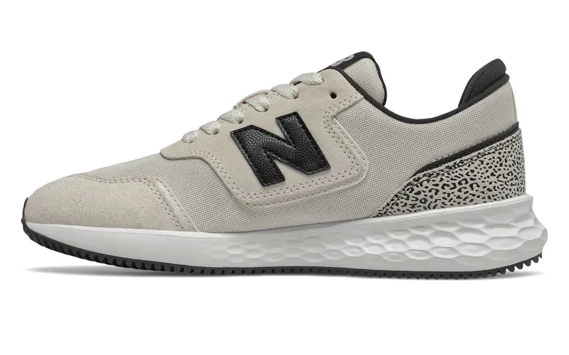 New Balance X-70 Off White/Black (WSX70THA)