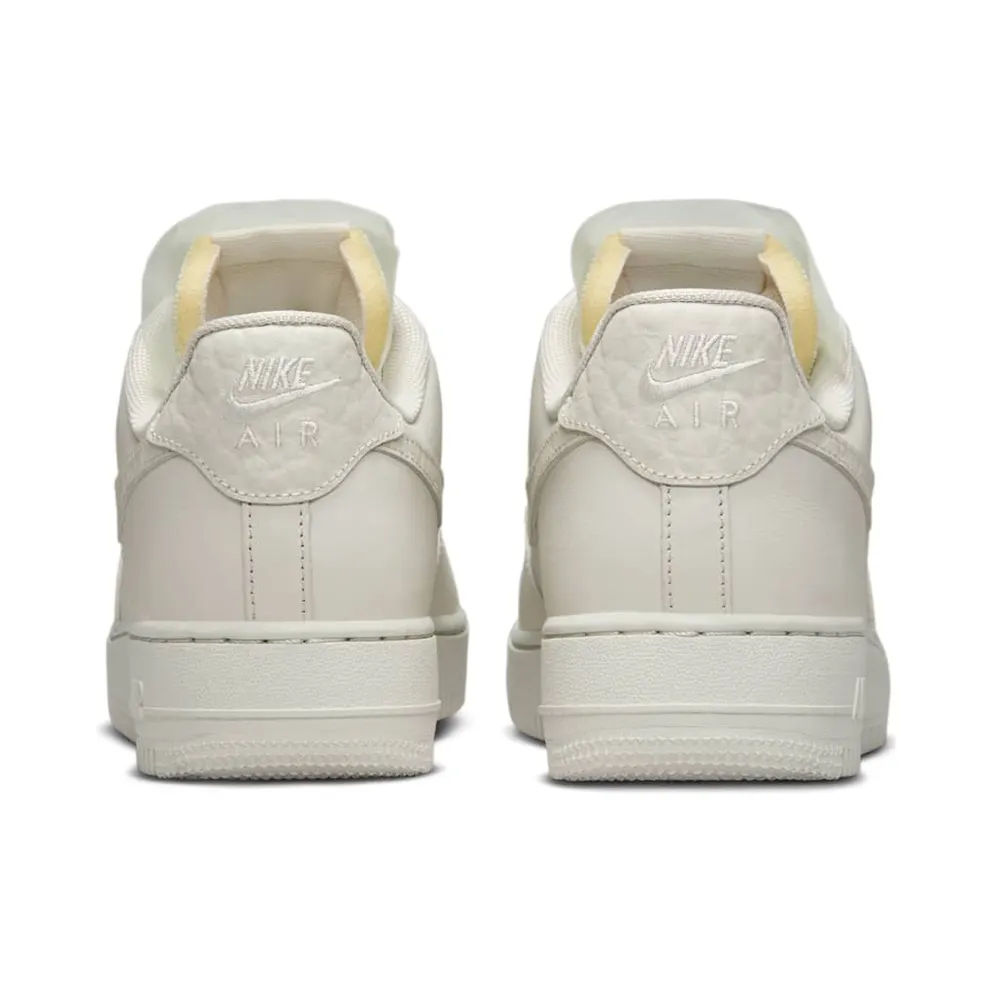 Nike Air Force 1 Low Premium Blings Light Bone (DN5463-001)