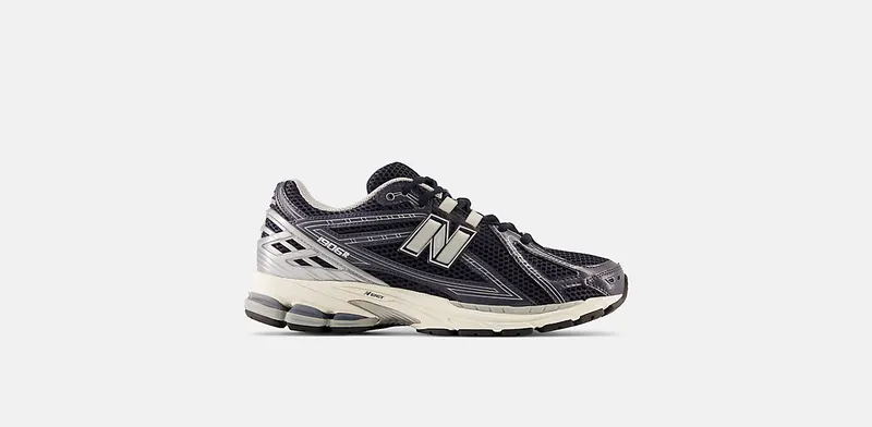 New Balance 1906R “Eclipse” (M1906RCA)