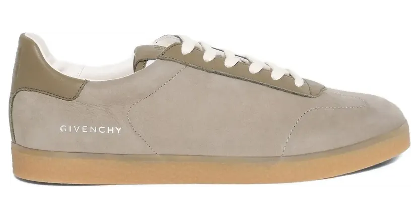 Givenchy Town low-top suède sneakers – Beige (BH009UH1QK305)