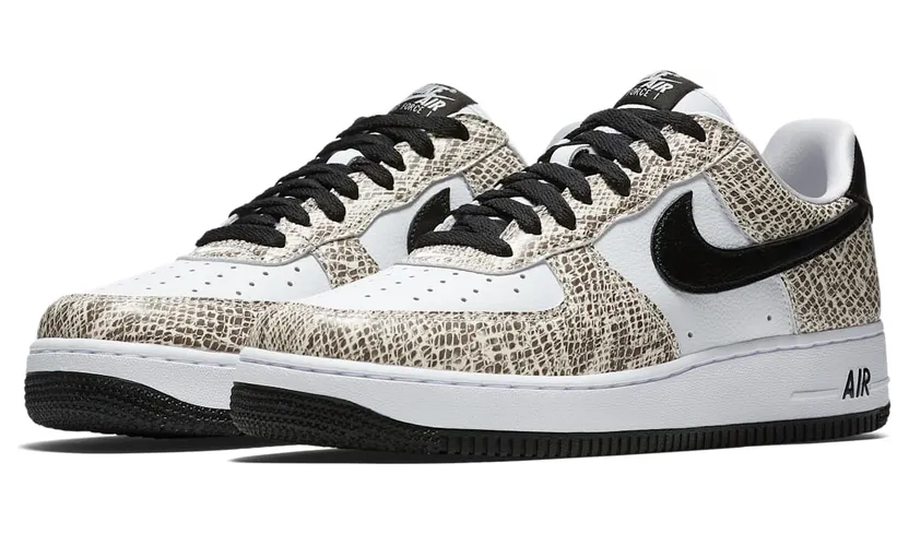 nike-air-force 845053-104