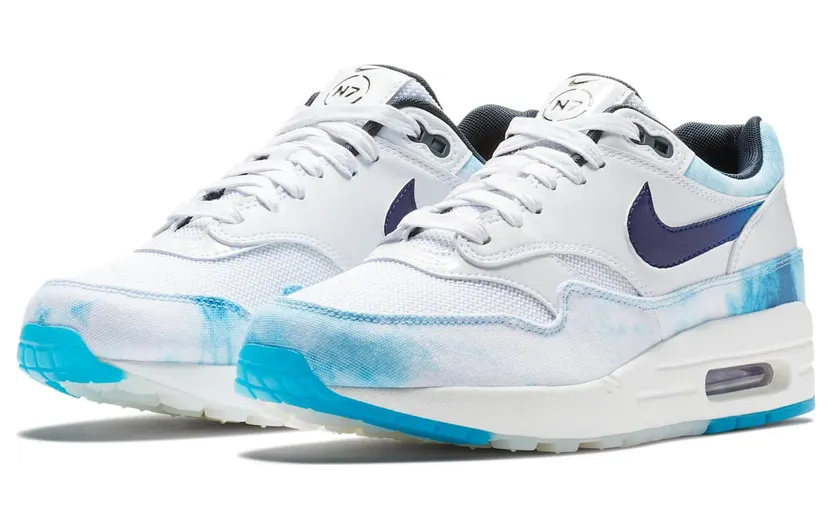 nike-air-max AO2321-100