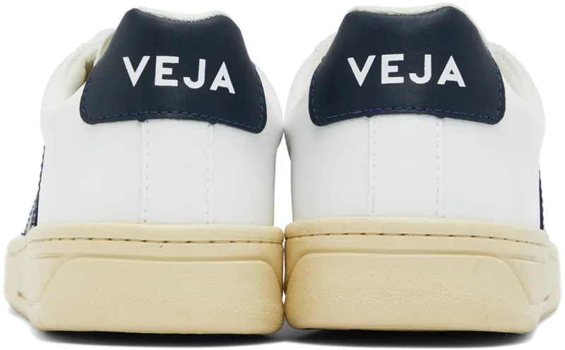 Veja White & Navy Urca Vegan Sneakers (UC0702641)