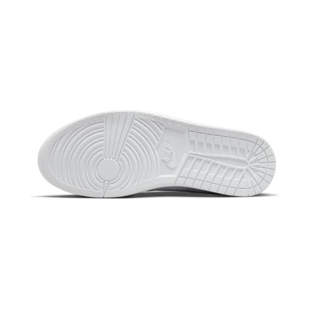 Jordan Access “White” (AR3762-100)