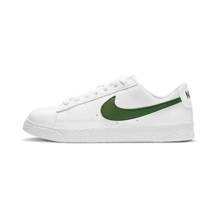 Nike Blazer Low “White / Forest Green” (CZ7576-101)