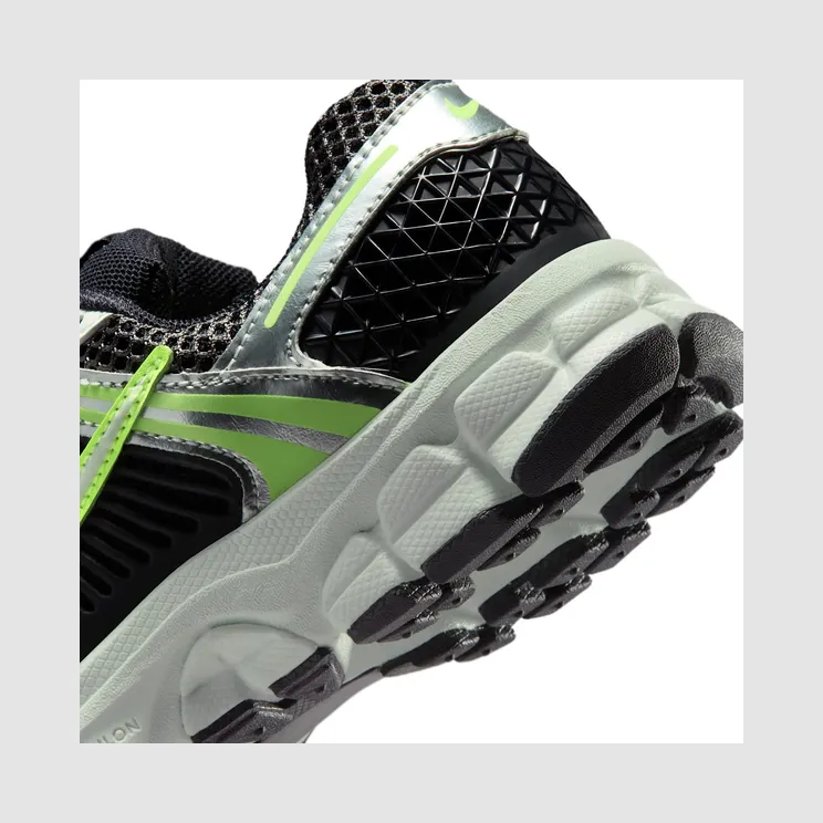 nike-vomero HF6998-015