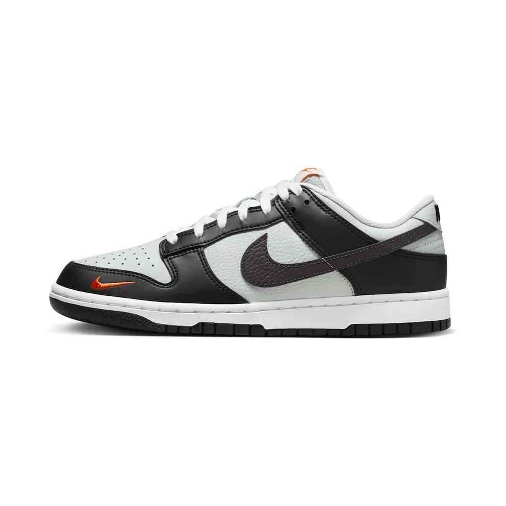Nike Dunk Low “Black/Total Orange” (FN7808-001)