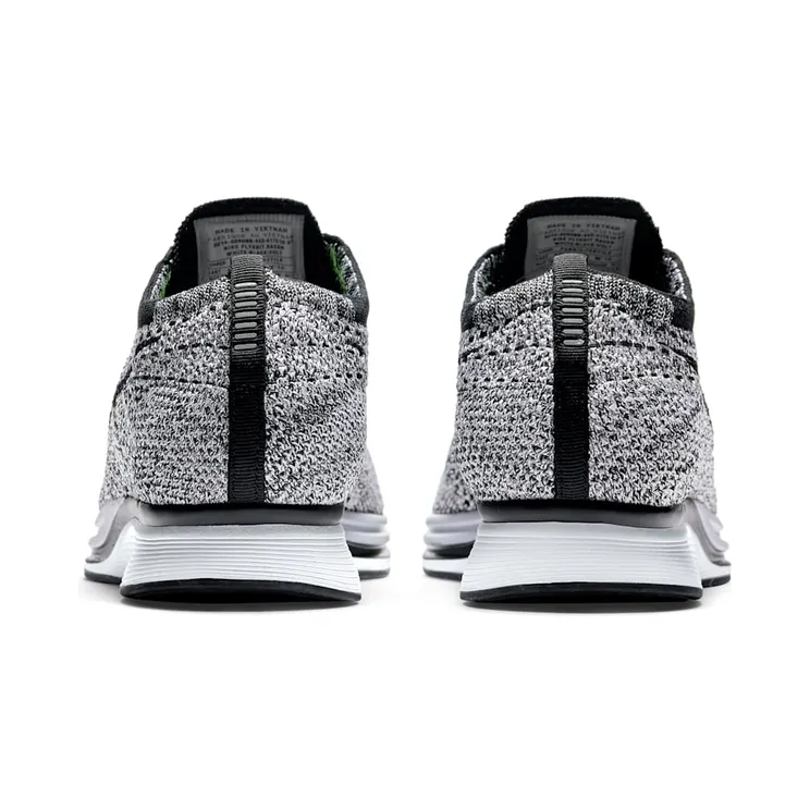 nike-flyknit-racer 526628-101