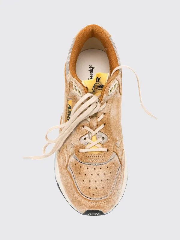 Autry Hyperway Two-Tone Suede with a Worn-Out Effect Milk (HVLMJB02)