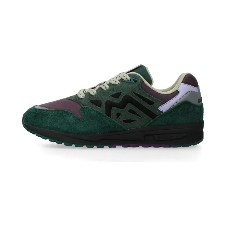 Karhu Legacy 96 “Mystic Forest” (rain forest / plum perfect) – F806072