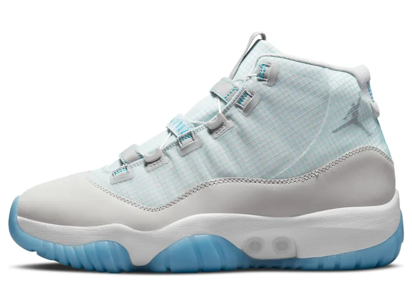 Air Jordan 11 DO6365-001