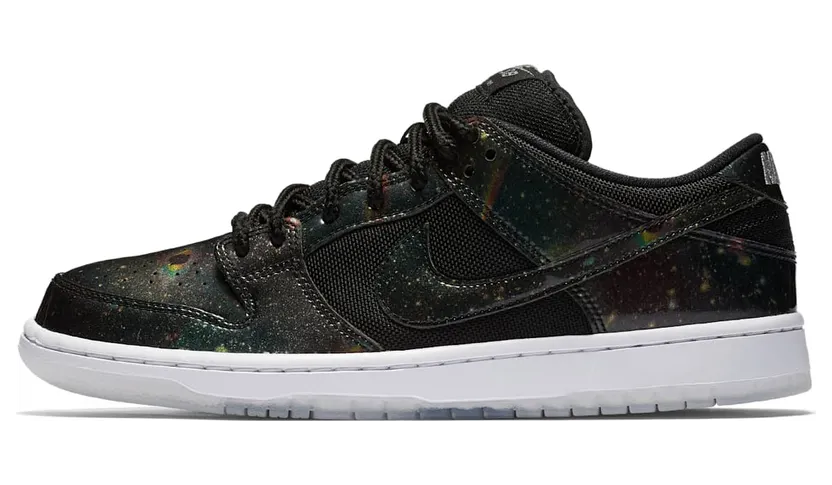 Nike SB Dunk Low 420 Intergalactic