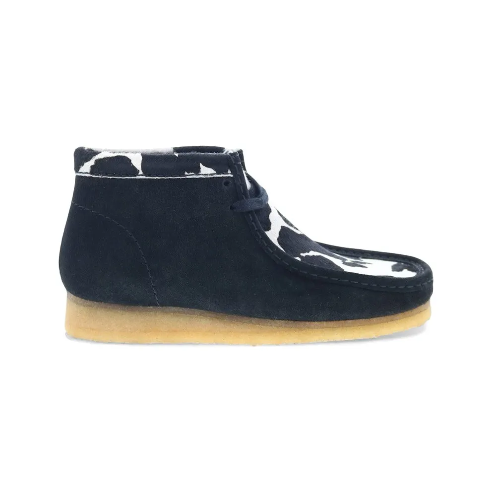 Clarks Originals Wallabee Boot Black Cow Print (26154810)