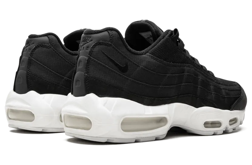 nike-air-max 834668-001