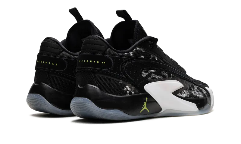 Jordan Luka 2 “Black Volt” (DX8733-017)