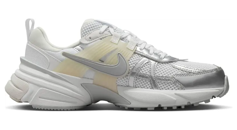 nike-v2k-run FD0736-104