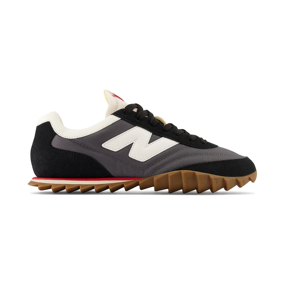 New Balance Black RC30 (URC30VC)