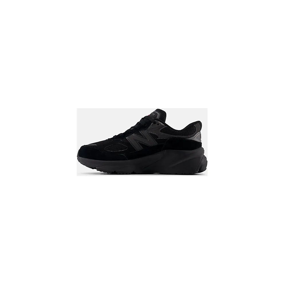 New Balance 990v6 GS “Triple Black” (GC990BB6)