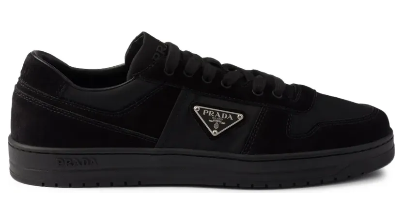 Prada Downtown Sneakers aus Wildleder – Schwarz (2EE364FD002LOW)