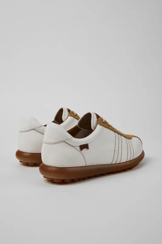 Camper Pelotas Ariel mit Wildledereinsätzen – White (K201758010)