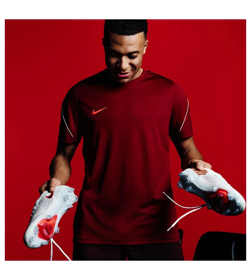 nike-mercurial IO8224-900