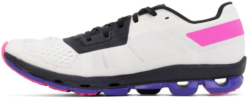 On White Cloudflash Sneakers (36.98435)