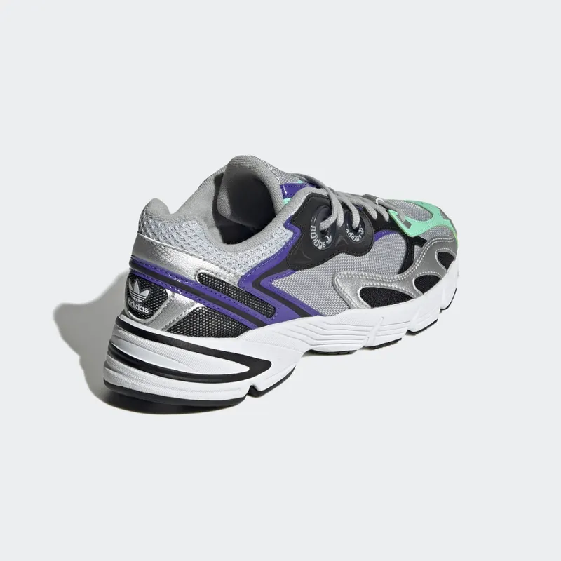 Adidas Astir Silver Metallic / Silver Metallic / Core Black (GY1121)