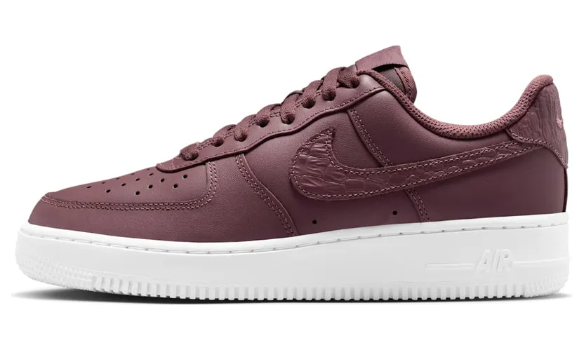 nike-air-force IO4837-500