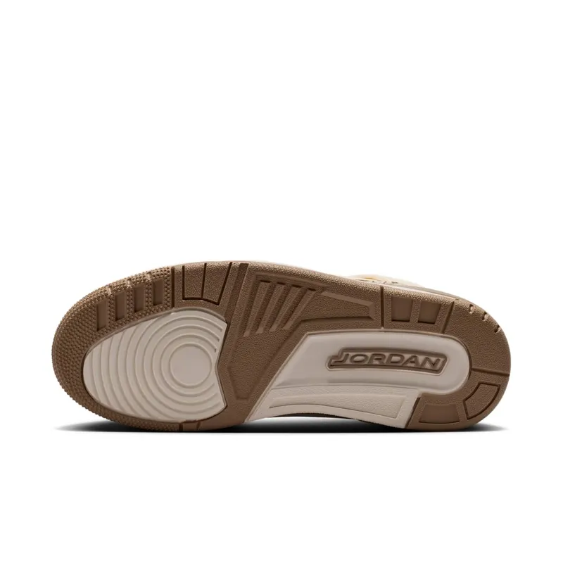 Jordan Spiz’ike Low – “Pale Ivory / Legend Light Brown / Khaki” (IR1836-100)