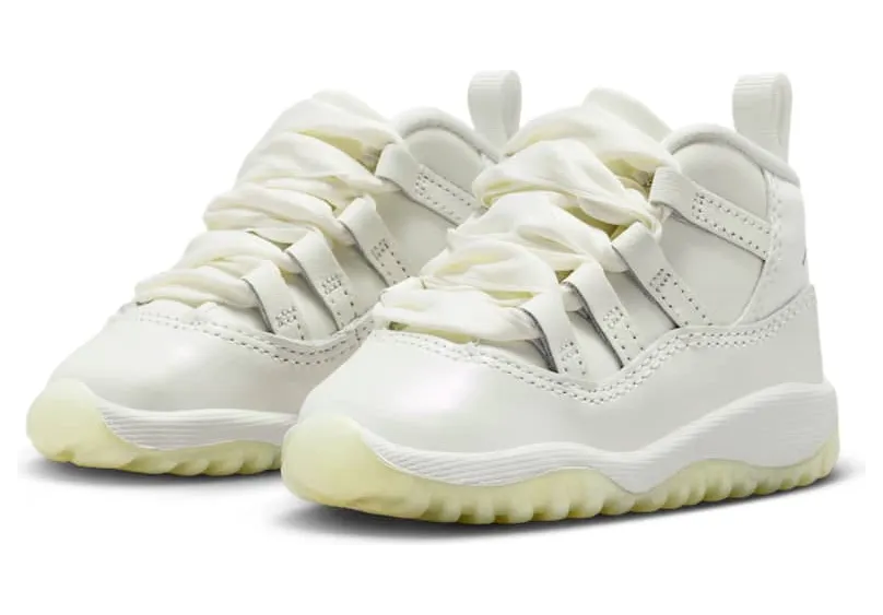 air-jordan-11 DO3856-110