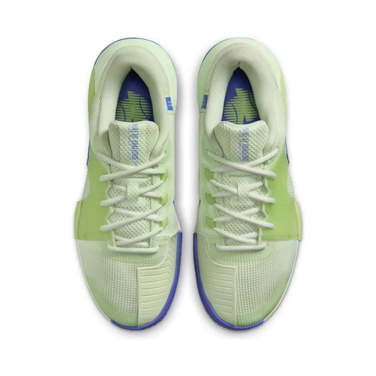 nikecourt IQ5176-700