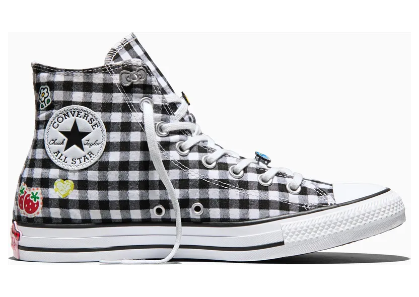 Hello Kitty x Converse Chuck Taylor All-Star ‘Black White Pink’ (A17697C)