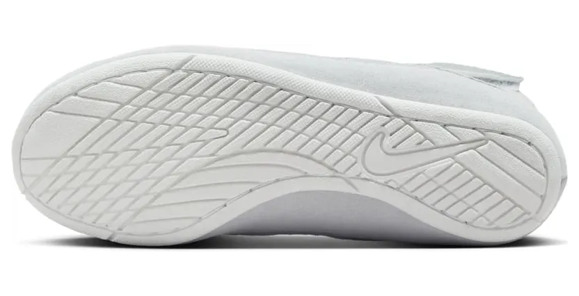 nike-sneaker 366684-100