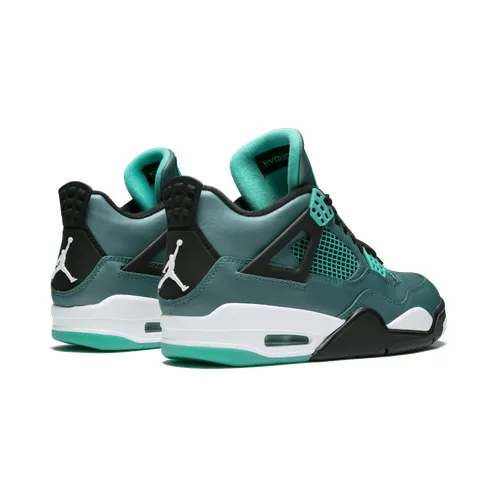 air-jordan-4 705331-330