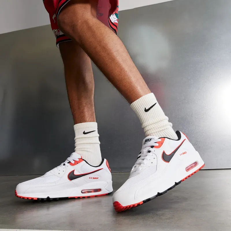 nike-air-max DO8903-100