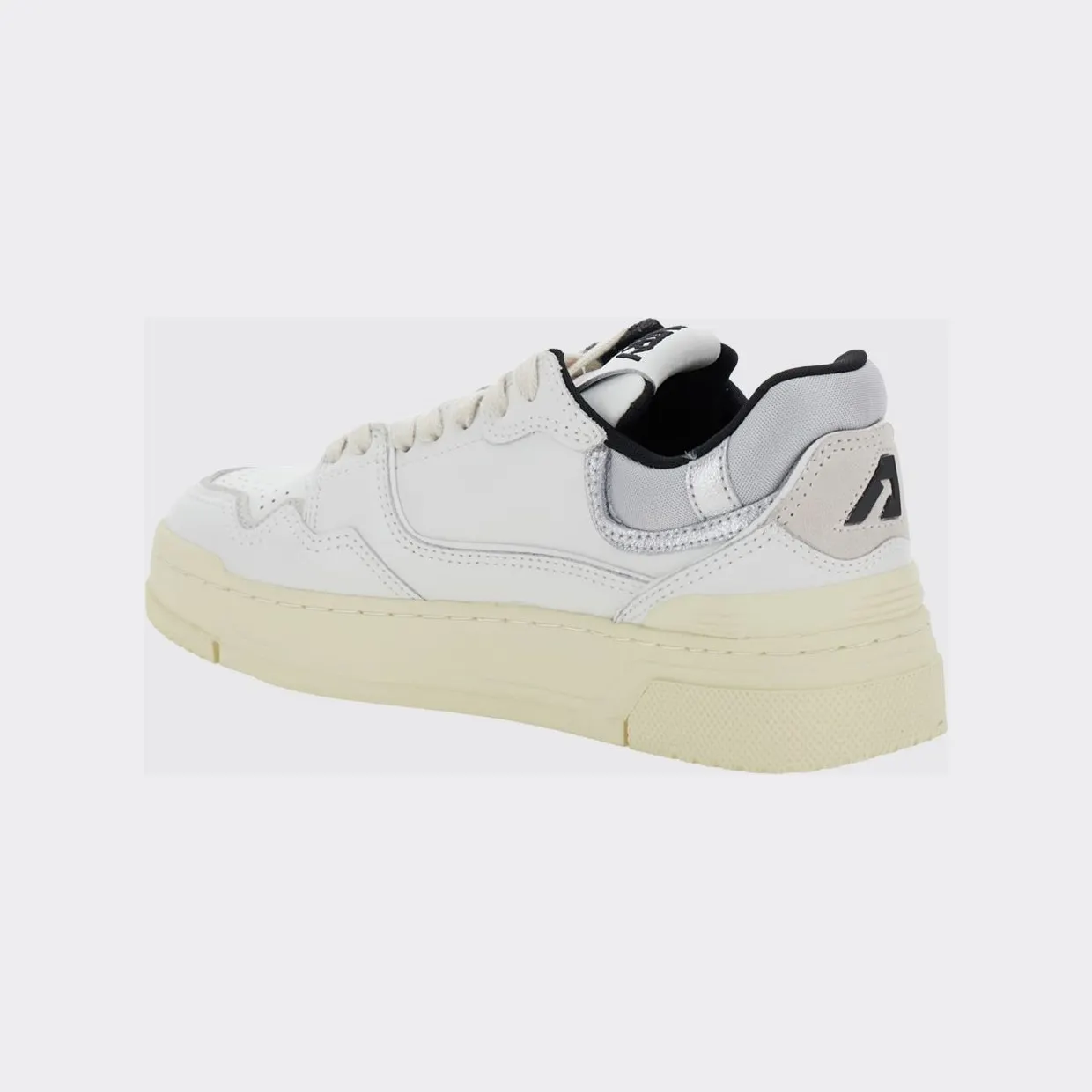 Autry CLC Low Leather and Mesh Trainers with Perforated Toe White (ROLWMY06) (2)
